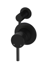 Load image into Gallery viewer, Yeomans Bagno &amp; Ceramiche - Meir Round Diverter Mixer - Matte Black
